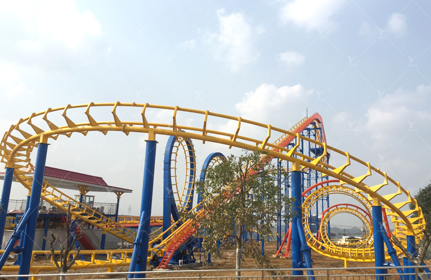 Classic 4-loop roller coaster 5RC-09