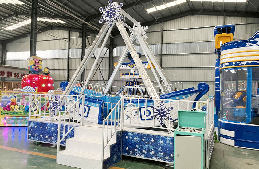 Mini Snow Pirate Ship 5PS-01