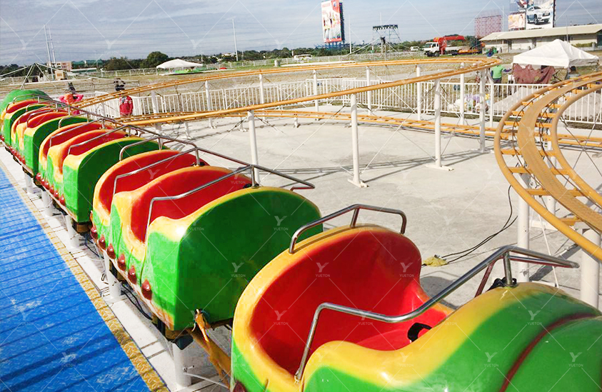 Wacky Worm Roller Coaster 5RC-06