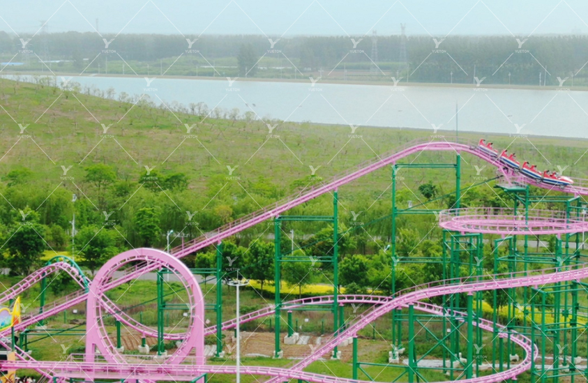Classic 3-loop roller coaster 5RC-07