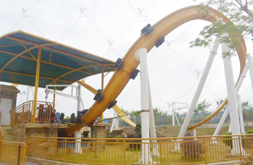 Mobius Strip Roller Coaster 5RC-14