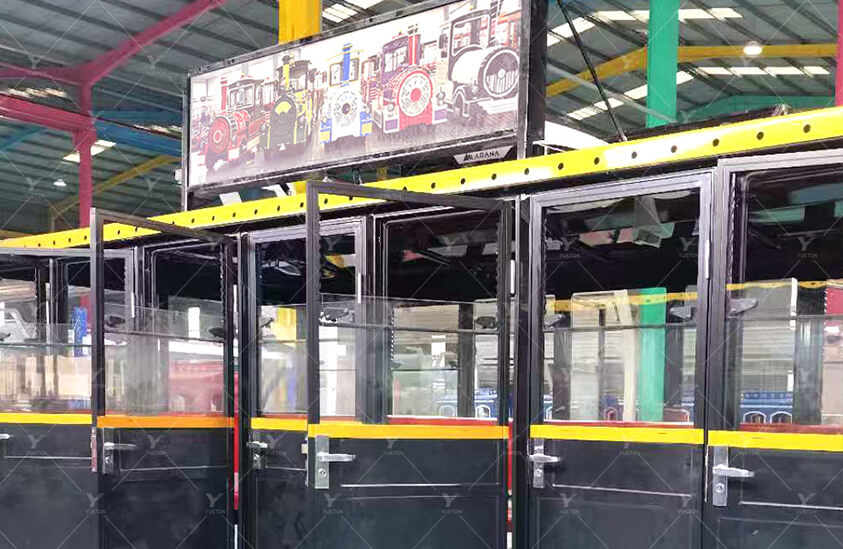 Flagship Trackless Train